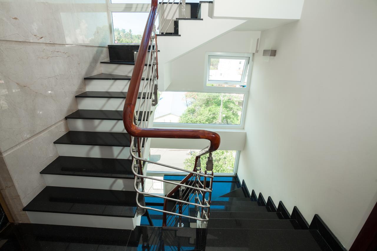 Blue Sky Phu Quoc Hotel Экстерьер фото