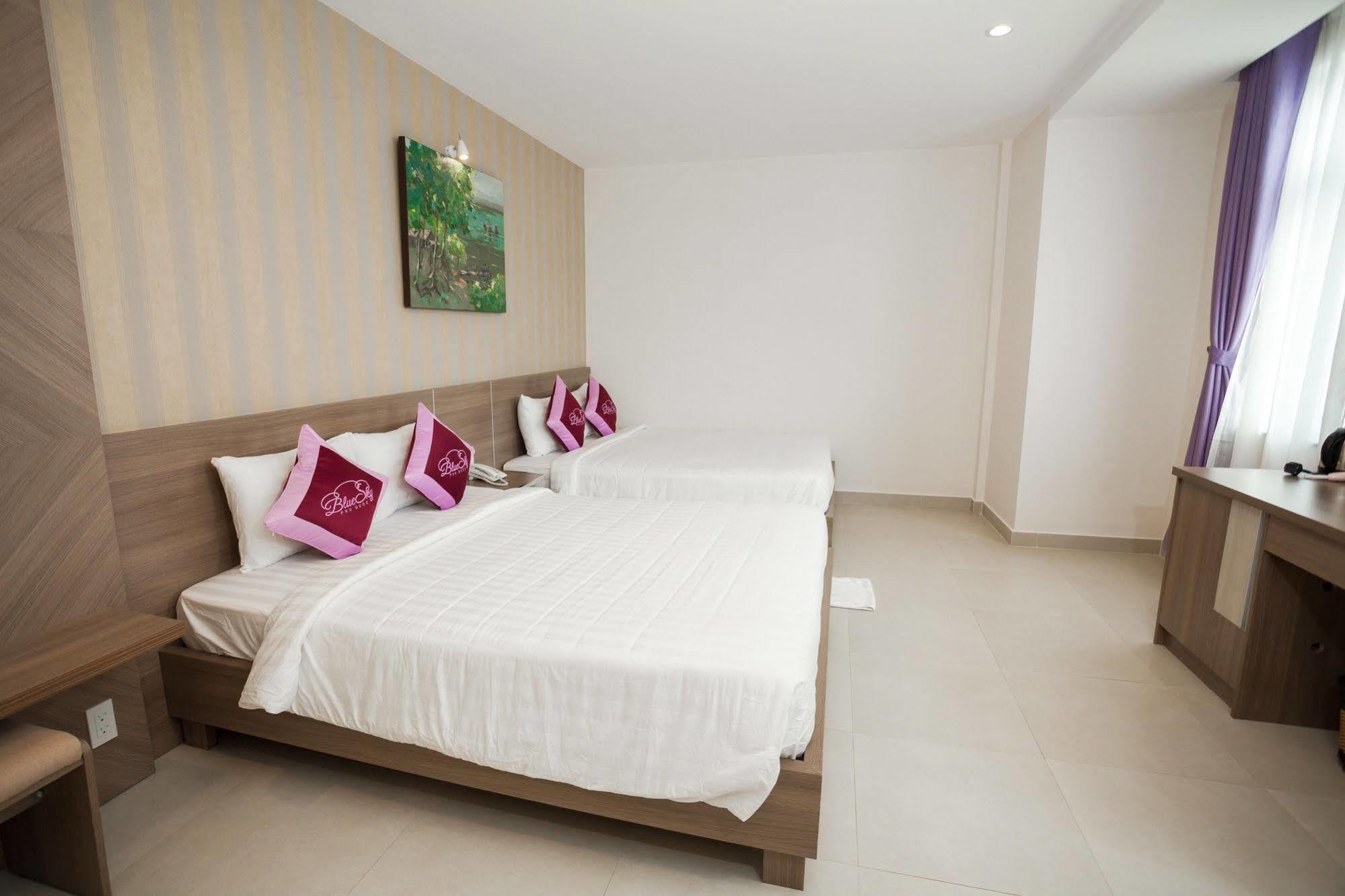 Blue Sky Phu Quoc Hotel Экстерьер фото