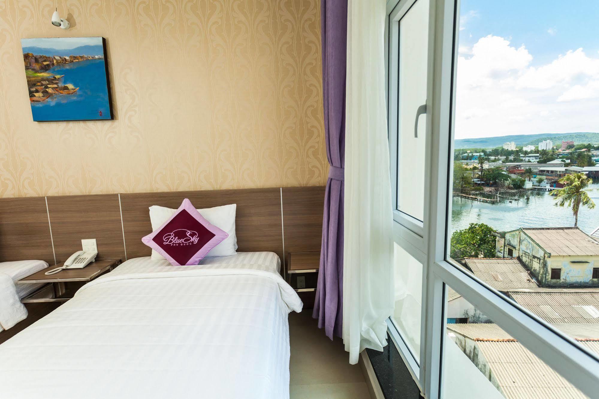 Blue Sky Phu Quoc Hotel Экстерьер фото
